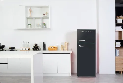 Vista 8 de Hamilton Beach HBFR786BLACK6COM 2 Door Apartment Size Refrigerator with Freezer, 7.5 cu. ft, Retro Black
