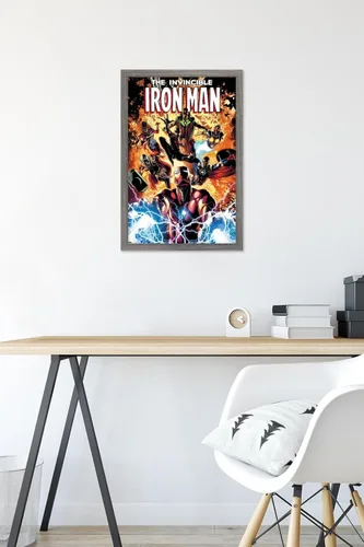 Vista 6 de Trends International Marvel Comics Iron Man - Póster de pared Invincible Iron Man #11, 22.4 pulgadas de largo x 14.7 pulgadas, versión enmarcada