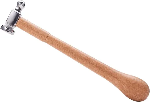 Vista 9 de BENECREAT Martillo de hierro para fabricación de joyas de 6 pulgadas de largo con mango de madera y bloque de banco de goma negra para fabricación