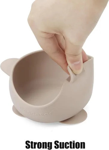 Vista 4 de PandaEar Paquete de 3 Tazones de Silicona con Succión para Bebés y 3 Cucharas de Alimentación para Bebés Cuencos Antideslizantes que se Mantienen