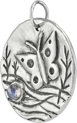 Vista 2 de Silpada Colgante de plata de ley con forma de luna de "Flutter Moon", Plata esterlina, Piedra lunar