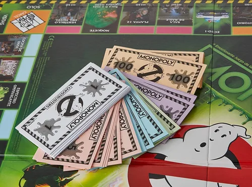 Vista 4 de Monopoly Juego de mesa Ghostbusters: 2-6 jugadores, mayores de 8 años