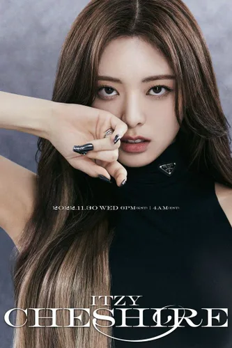 Vista 4 de ITZY CHESHIRE 6th Mini Album C Version 64p PhotoBook+1p Lyric Paper+2p PhotoCard+1p 4 Cut Film+1p Neon PhotoCard+POB+Tracking Sealed