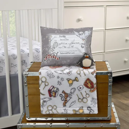Vista 5 de Warner Brothers Harry Potter Magical Moments - Almohada decorativa de recuerdo gris y blanco