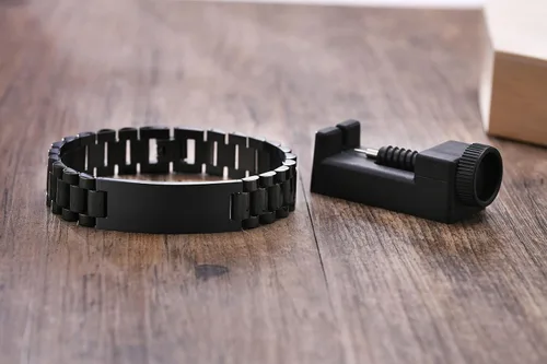Vista 5 de Pulsera de acero inoxidable con frase de amor grabada para parejas y enamorados, esposa, esposo, novio, novia, regalo para día de San Valentín