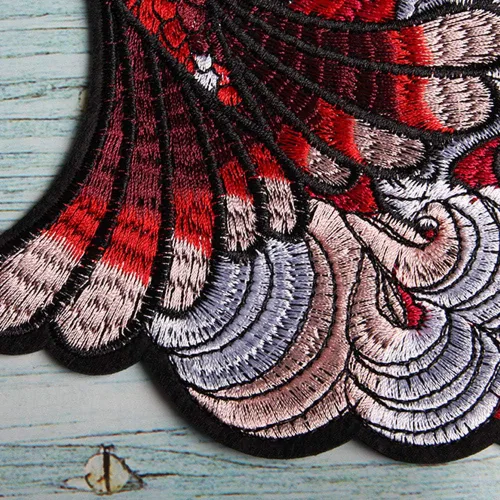 Vista 5 de Wixine Parche bordado de pez Koi japonés para coser con apliques, insignia, bricolaje, decoración de manualidades