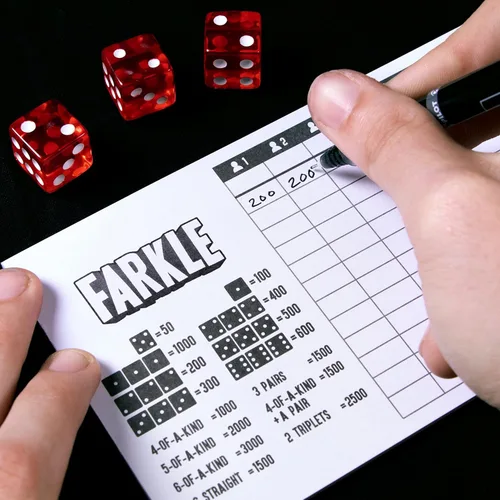 Vista 3 de Brybelly Farkle Scorecards - Juego de 75 hojas de puntuación de repuesto para juegos de dados Farkle para hasta 8 jugadores