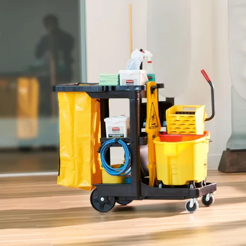 Vista 2 de Rubbermaid Productos Comerciales Bolsa de Vinilo de Repuesto Duradera con Cremallera Frontal 24 Galones Amarilla para Carrito de Limpieza de Amarillo