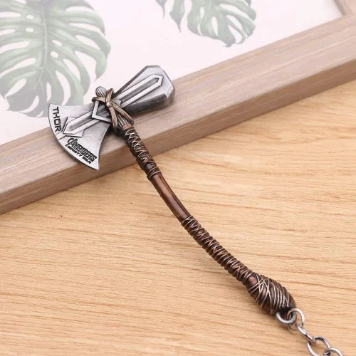 Vista 2 de Gaweco 2 llaveros Thor's Stormbreaker + Hammer Hacha Mjolnir, plateado