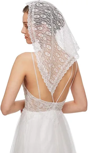 Vista 4 de Velo de mantilla de encaje, bufanda de encaje floral vintage, triángulo blanco, velo de boda, velos largos de capilla, iglesia católica de misa