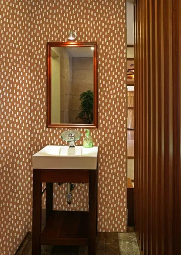 Vista 5 de HAOKHOME Papel tapiz para despegar y pegar, diseño de puntos modernos y bohemios, extraíble, para baño, color caramelo/blanco, papel de contacto
