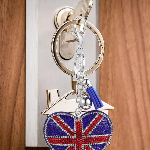Vista 8 de Llavero Union Jack con diamantes de imitación, llavero de bandera británica, llavero de bandera británica, bolso de mano, recuerdo II 2022 recuerdo