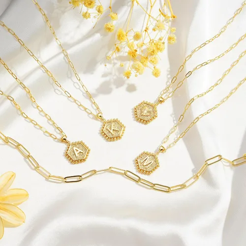 Vista 7 de M MOOHAM - Delicado collar de oro para mujer, de 14 quilates, en capas, lindos collares con letra hexagonal con inicial para mujer, regalos
