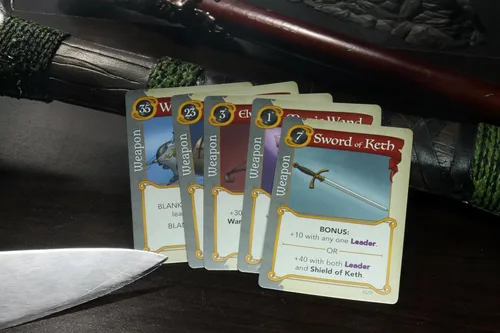 Vista 4 de WizKids Fantasy Realms - Juego de cartas