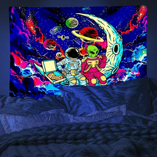 Vista 3 de Tapiz de luz negra de astronauta para hombres, póster de alienígena con luz negra para adolescentes y niños, divertido tapiz de pared de galaxia