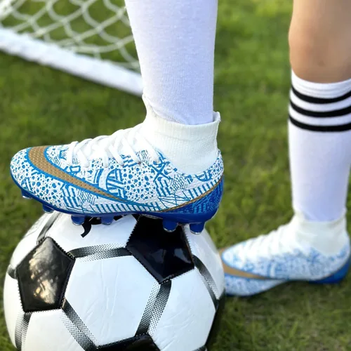 Vista 7 de Favdeol Tacos de fútbol para niños y niñas, zapatos de fútbol para entrenamiento de alta calidad, zapatos de fútbol para exteriores e interiores