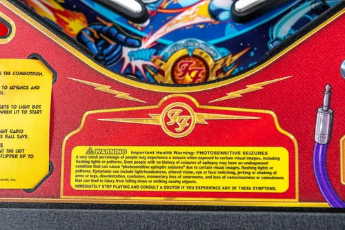 Vista 4 de Stern Pinball Foo Fighters con Insider Connected, Premium Edition Arcade Pinball Machine