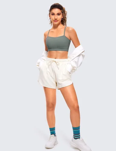 Vista 3 de CRZ YOGA Butterluxe - Brasier deportivo ajustable con tirantes delgados para mujer, con relleno, sin varillas, cuello cuadrado, para entrenamiento