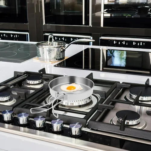 Vista 7 de Sartén pequeña para acampar, sartén portátil de acero inoxidable de 5.8 pulgadas para cocinar al aire libre con mango plegable, mini sartén