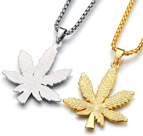 Vista 2 de Collar con colgante de hoja de marihuana para hombre y mujer