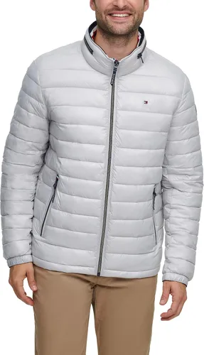 Vista 6 de Tommy Hilfiger - Chaqueta acolchada alternativa Ultra Loft Down resistente al agua para hombre.