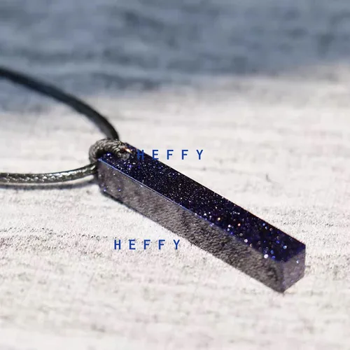 Vista 3 de Collar con colgante de cristal curativo de piedra arenisca azul, collar con colgante de cuarzo rectangular, barra cuboide vertical, collar de barra