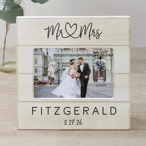 Vista 3 de Personalizacion Universo Infinito Amor 4x6 Horizontal Shiplap Marco de fotos de boda