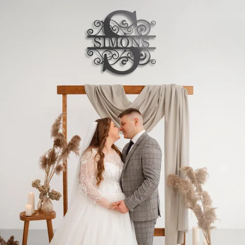 Vista 7 de Letreros de metal personalizados con nombre de familia, letreros de apellido, decoración del hogar arte de pared de metal al aire libre