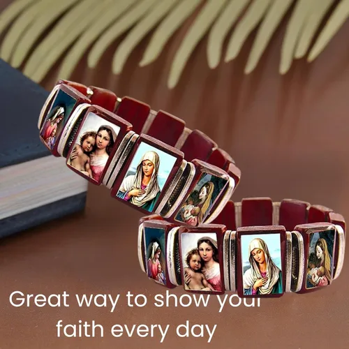 Vista 9 de Catholica Shop Madonna Images - Pulsera devocional elástica de madera. Ropa católica para mujer. Hecho en Brasil