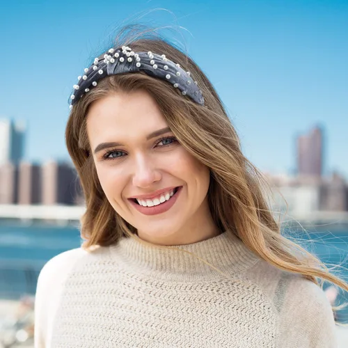 Vista 5 de WILLBOND Diadema anudada con perlas de terciopelo para mujer, accesorios para el cabello (beige, malva pálido, negro)