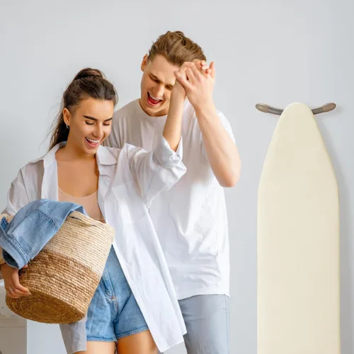 Vista 7 de BNDX Funda para tabla de planchar, 18" x 49" pulgadas tamaño estándar acolchado grueso con cordón Bongee, resistente a las manchas y quemaduras