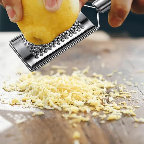Vista 6 de ASTIMESA Juego de rallador de queso y jengibre de diferentes tamaños de agujeros, rallador Zester, pequeña trituradora de queso de mano para cocina