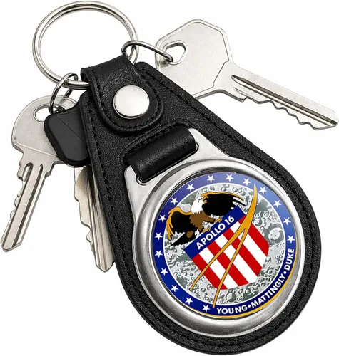 Vista 8 de Brotherhood Round Key Chain for NASA and Space Mission Designs Parche Misión Apolo 11 NASA - Diseño B