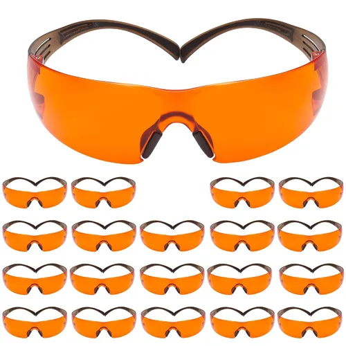 Vista 9 de 3M - Lentes de seguridad SecureFit, paquete de 20, ANSI Z87, antiarañazos y antivaho Scotchgard, lente ámbar, marco amarillo/negro, varillas