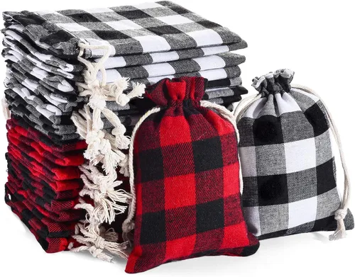 Vista 12 de Boao 24 piezas Bolsas de Navidad Bolsas de regalo con cordón de Navidad a cuadros de búfalo envoltura de regalo de algodón bolsa de dulces
