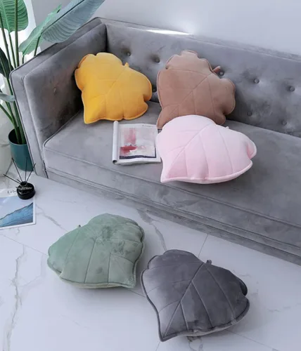 Vista 5 de Almohada decorativa 3D con hojas de felpa mullidas para sofá y sala de estar, 20 pulgadas (gris oscuro)