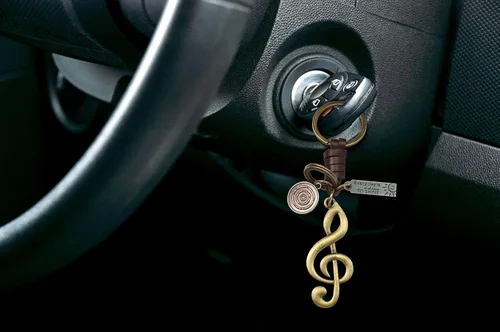 Vista 9 de AuPra Llavero de música, regalos para mujeres y hombres, llaveros de cuero para el hogar y la puerta del automóvil, soporte para llaves de niña