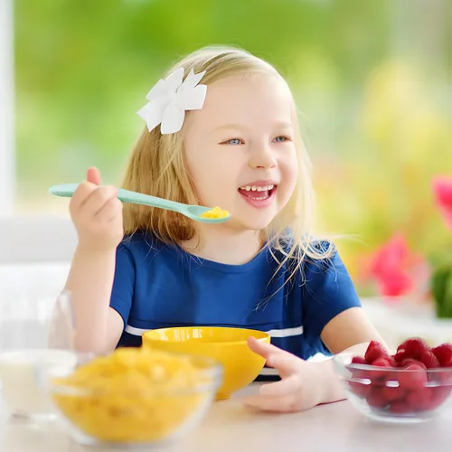 Vista 4 de PandaEar Paquete de 14 cucharas de silicona para bebés, cuchara de entrenamiento de primera etapa, suministros de alimentación, sin BPA, punta