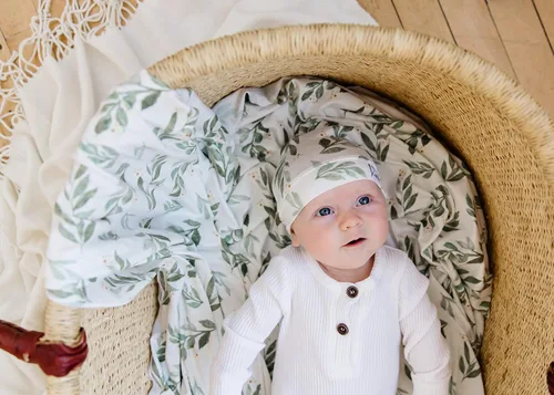 Vista 3 de Copper Pearl, Baby Beanie Hat Top Knot - Graphic 3