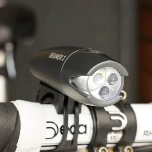 Vista 8 de Planet Bike Faro delantero de bicicleta Beamer 3