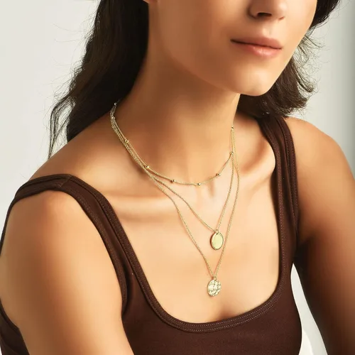 Vista 8 de KISMIURRA Collar de oro en capas para mujer, chapado en oro de 18 quilates, delicado collar apilado, regalo de joyería para mujeres y niñas, Cobre