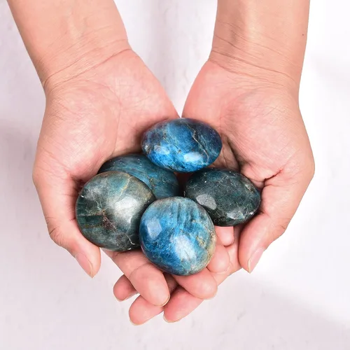 Vista 10 de AMOYSTONE 2 piedras de apatita preocupación natural de bolsillo de palma de cristal curativo cuarzo reiki para terapia de ansiedad 2-3 pulgadas