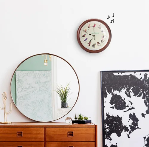 Vista 7 de Mark Feldstein, Audubon - Reloj de pared con diseño de pájaro cantante, 13 pulgadas, cereza prémium