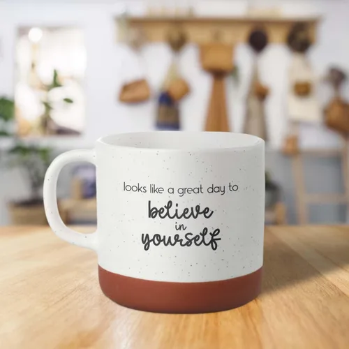 Vista 5 de Canopy Street Taza de café de cerámica moteada de 13 onzas con texto en inglés «Looks Like A Great Day To Believe In Yourself», taza de café