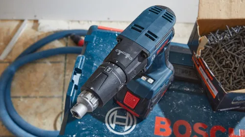 Vista 15 de Bosch GTB18V-45N 18V Sin Escobillas 1/4 In. Atornillador Hexagonal (Herramienta Sola)