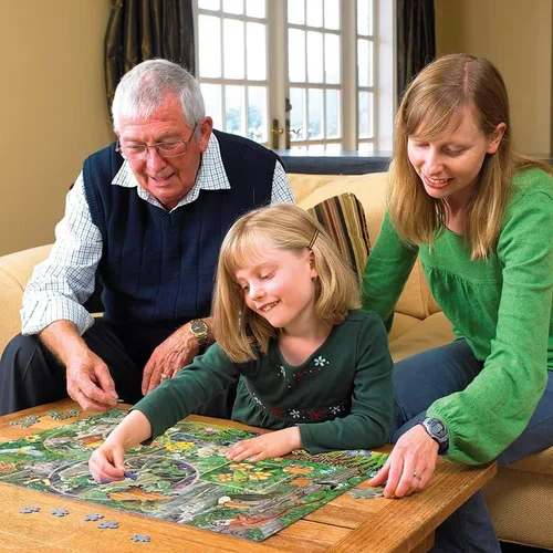 Vista 4 de Cobble Hill Family Piece's 350 Puzzle – Rainforest Magic – Póster de muestra incluido