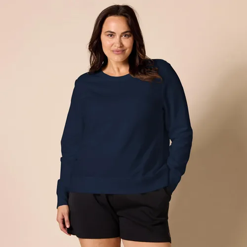 Vista 6 de Tienda Essentials Sudadera de forro polar con cuello redondo para mujer (disponible en tallas extragrandes)