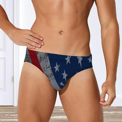 Vista 2 de Traje de baño para hombre, bikini con bandera americana, traje de baño de baja altura, secado rápido, pantalones cortos de surf para el 4 de julio
