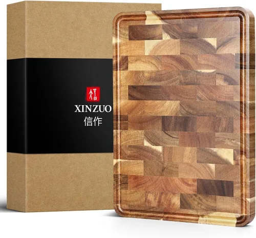 Vista 9 de XINZUO Tabla de Cortar de Madera de Acacia de Fibra Final (13.8''L x 9.8''A x 1''G) - Tabla de Cortar de Madera con Pies Antideslizantes, Asas