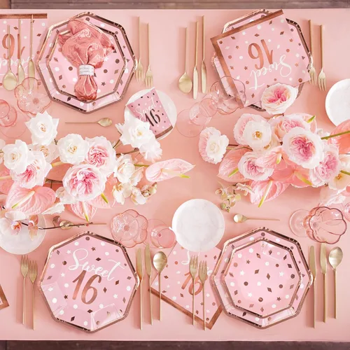 Vista 4 de Paquete de decoración de fiesta Sweet 16 en oro rosa y rosa: Set de suministros para fiestas con platos de papel, servilletas, vasos, mantel
